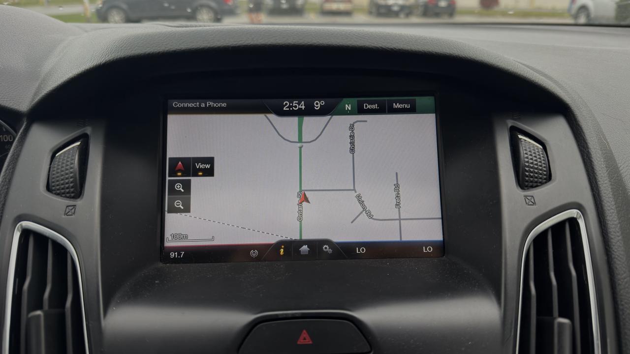 2015 Ford Focus Titanium Photo