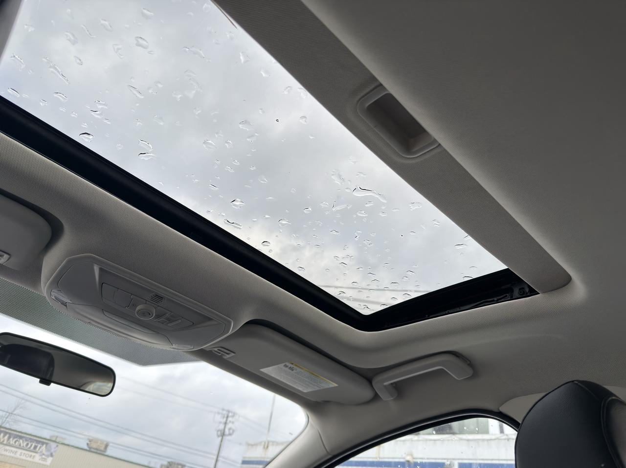 2015 Ford Focus Titanium Photo