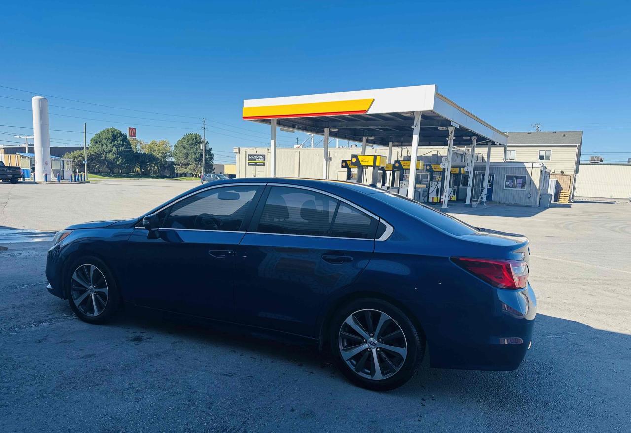 2016 Subaru Legacy LIMITED Photo2