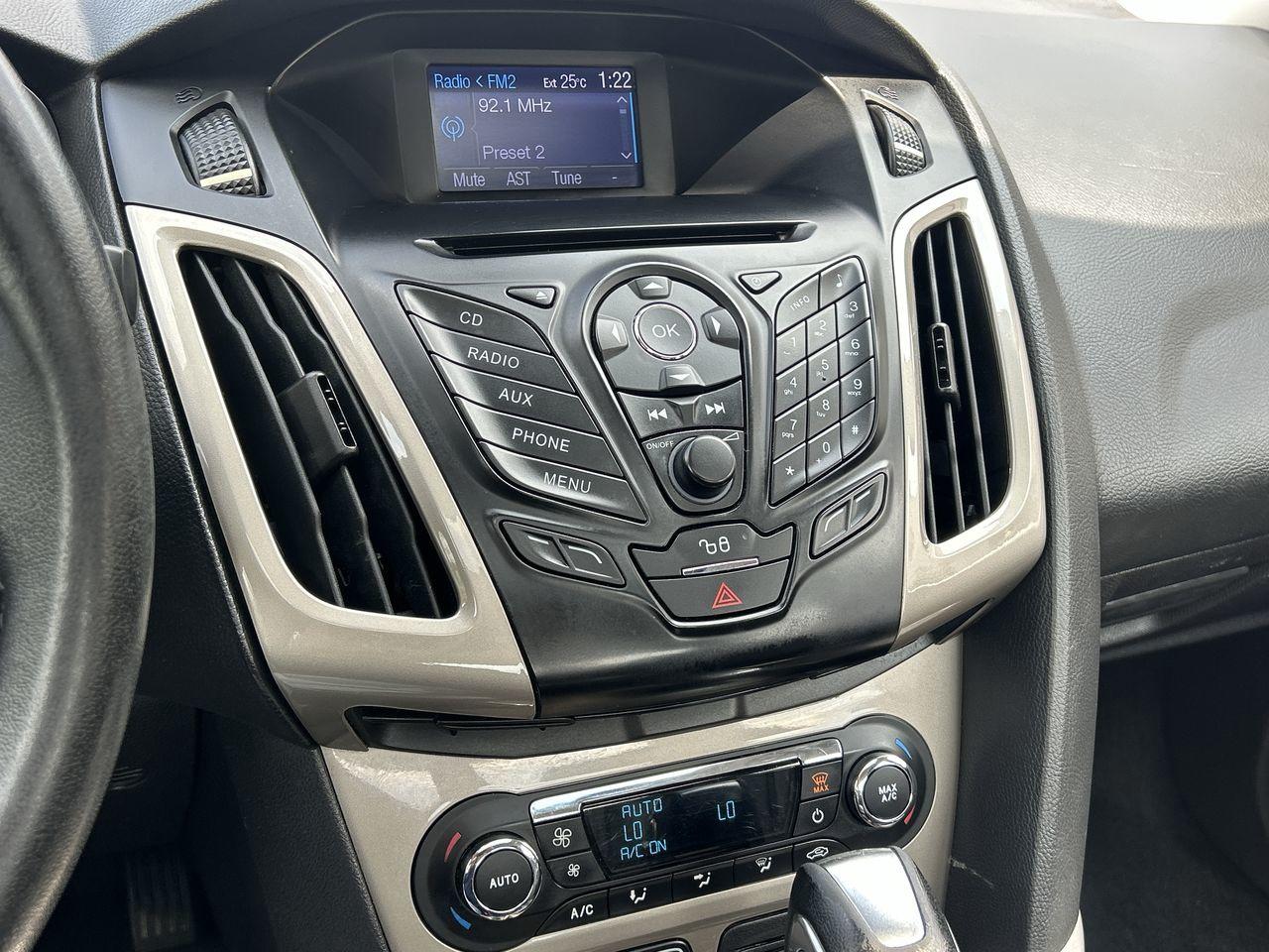 2012 Ford Focus SEL Photo