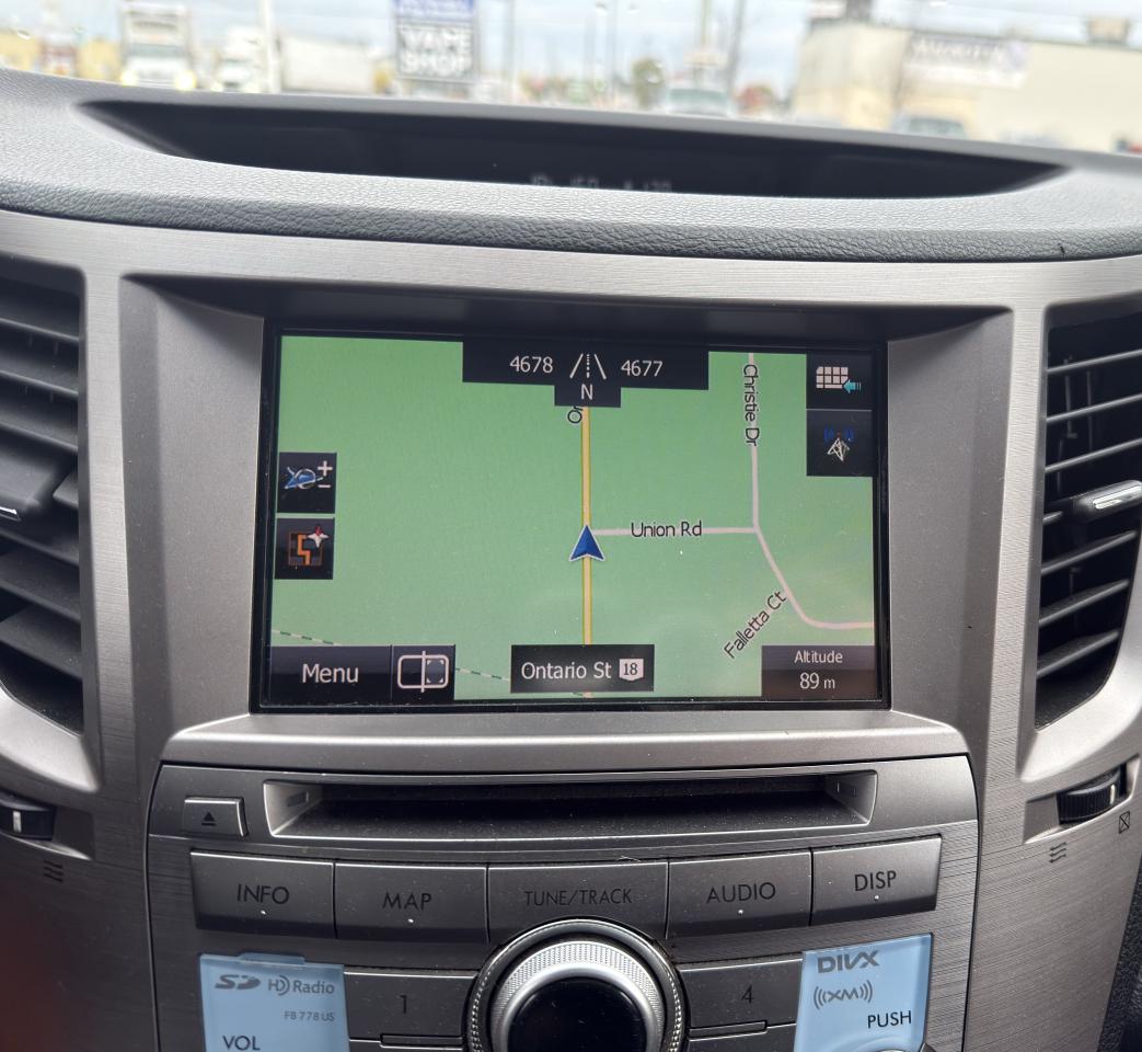 2013 Subaru Outback LIMITED Photo