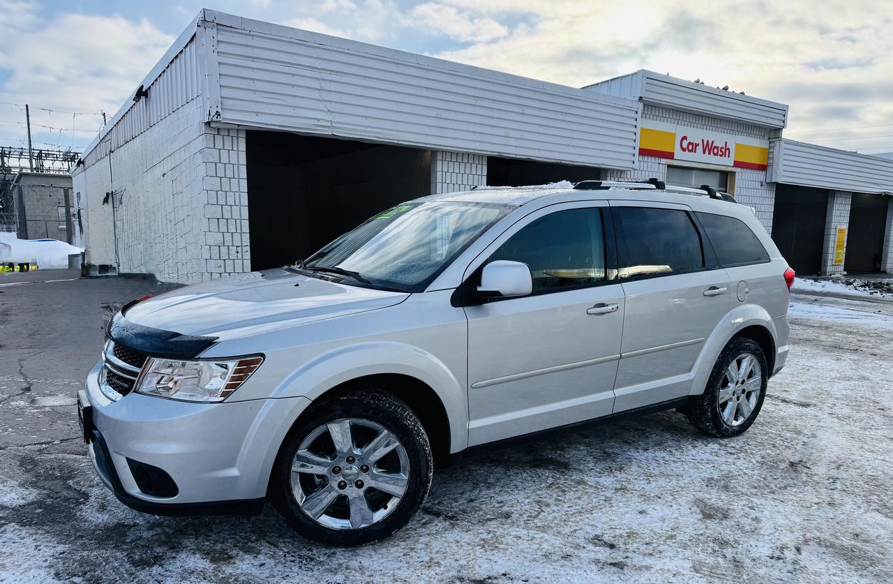 2012 Dodge Journey SXT Photo4
