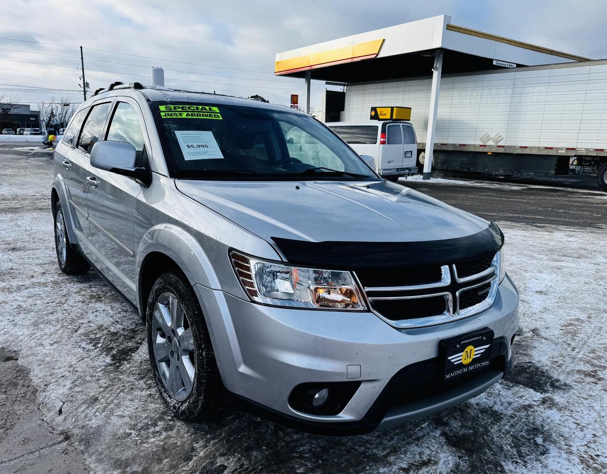2012 Dodge Journey SXT Photo