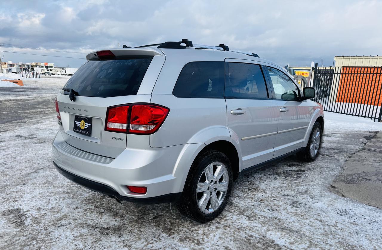 2012 Dodge Journey SXT Photo