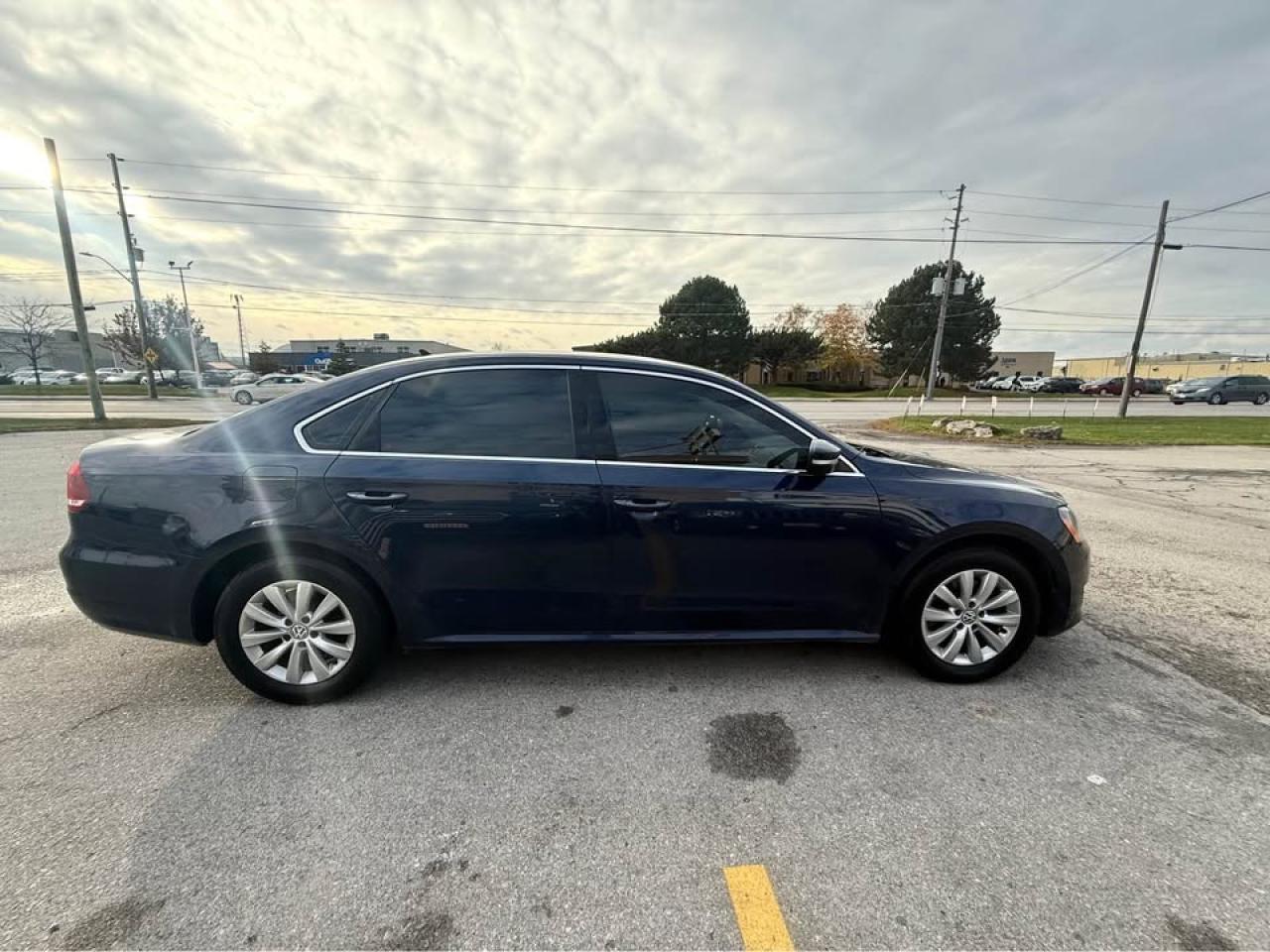 2015 Volkswagen Passat S Photo3