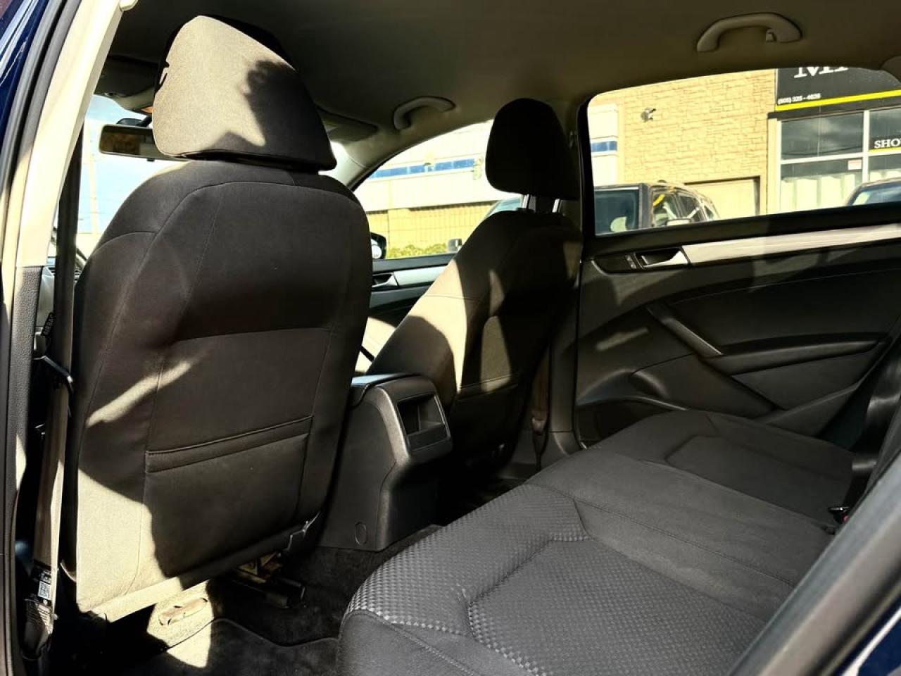 2015 Volkswagen Passat S Photo