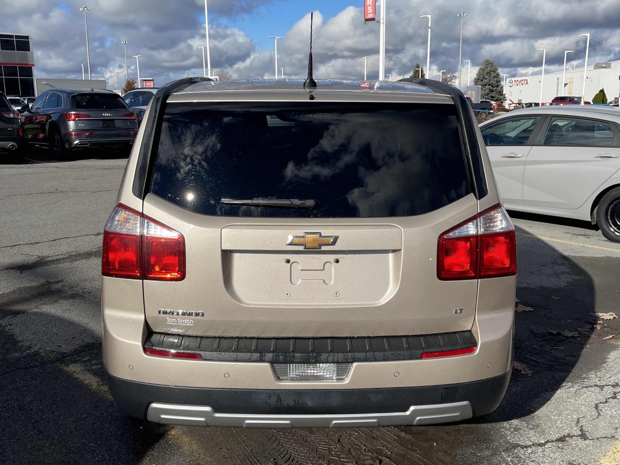 2012 Chevrolet Orlando LT Photo