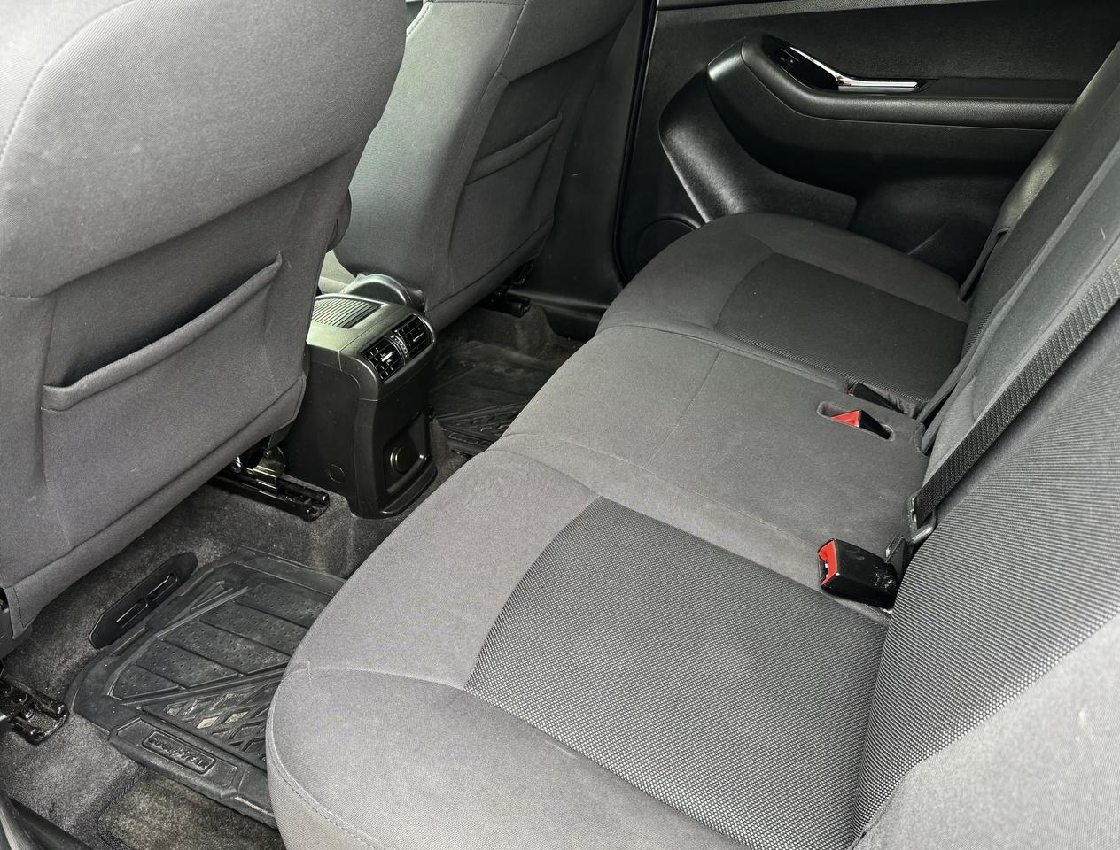 2012 Chevrolet Orlando LT Photo
