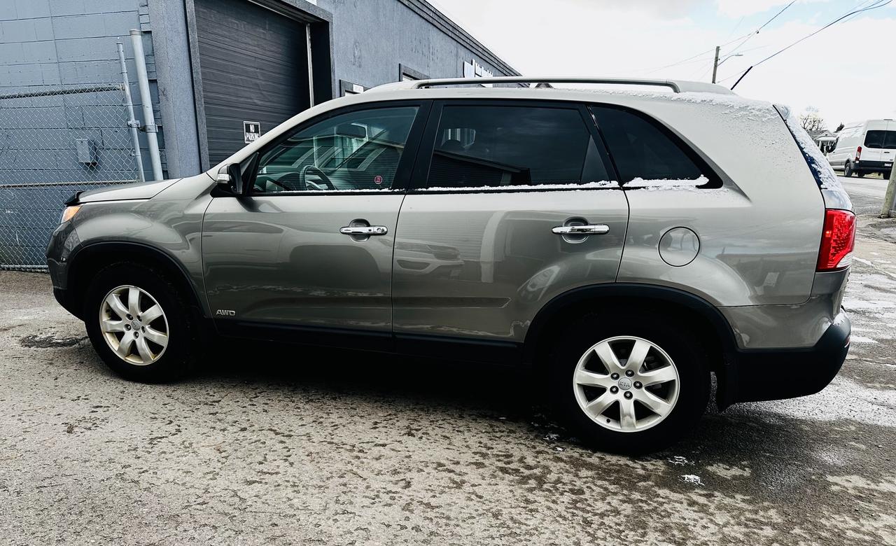 2012 Kia Sorento LX Photo