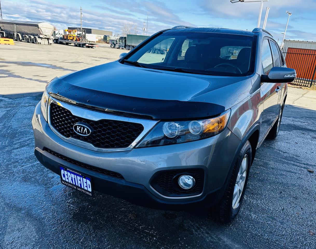2012 Kia Sorento LX Photo0