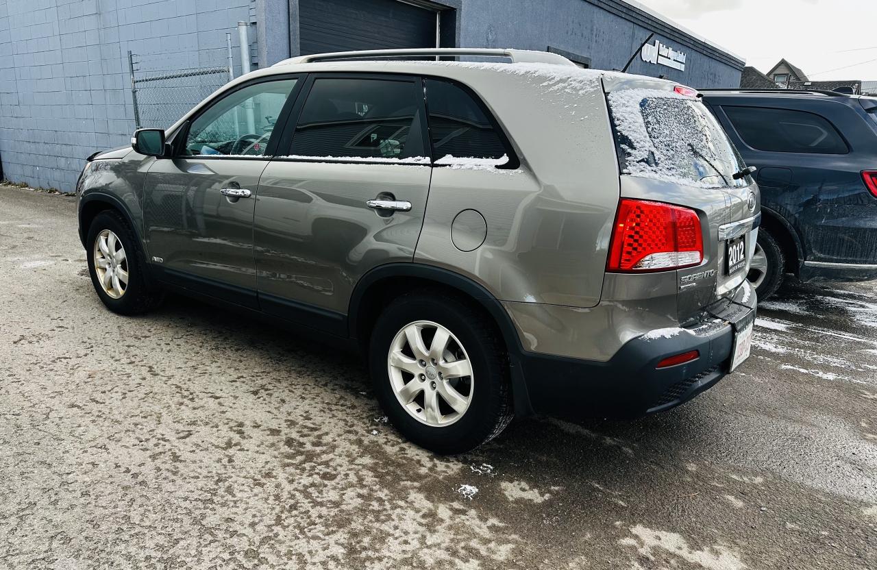 2012 Kia Sorento LX Photo