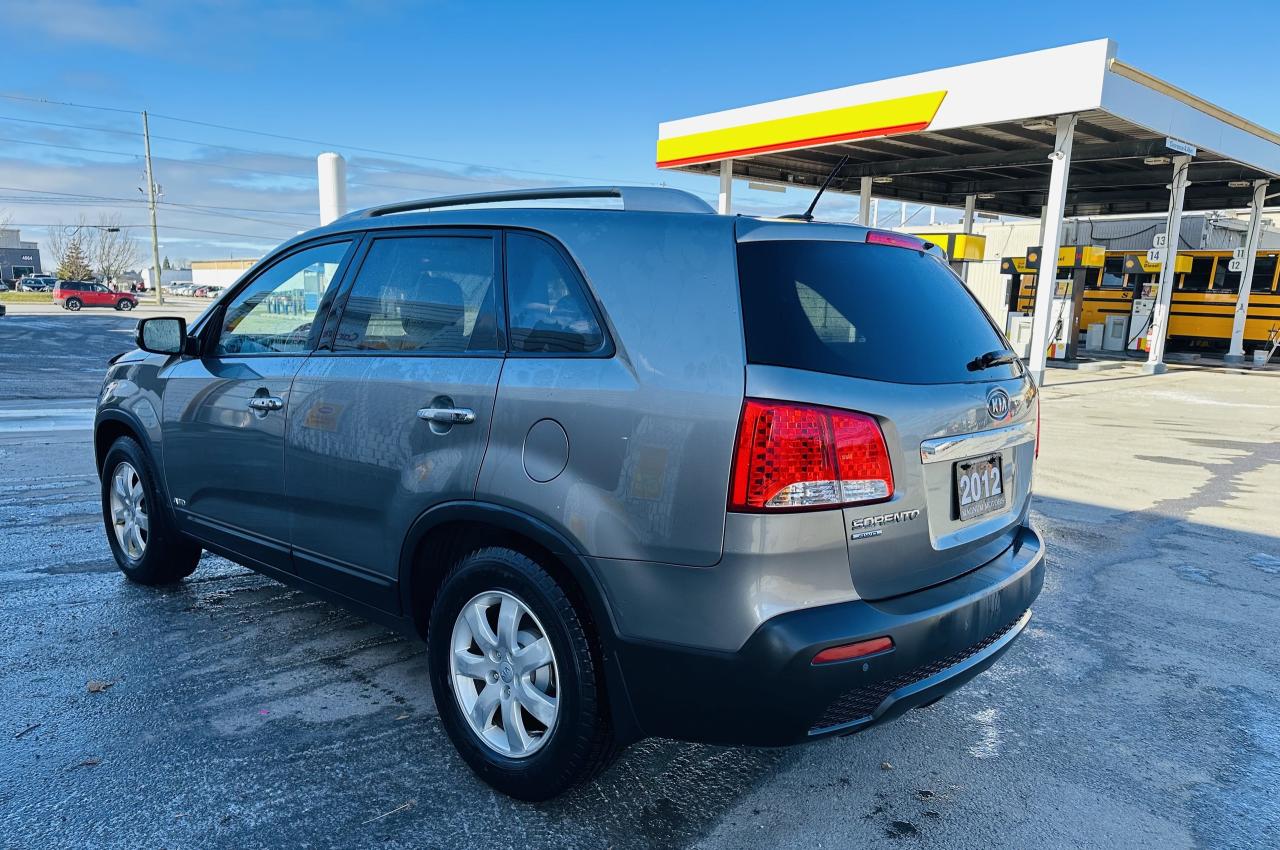 2012 Kia Sorento LX Photo