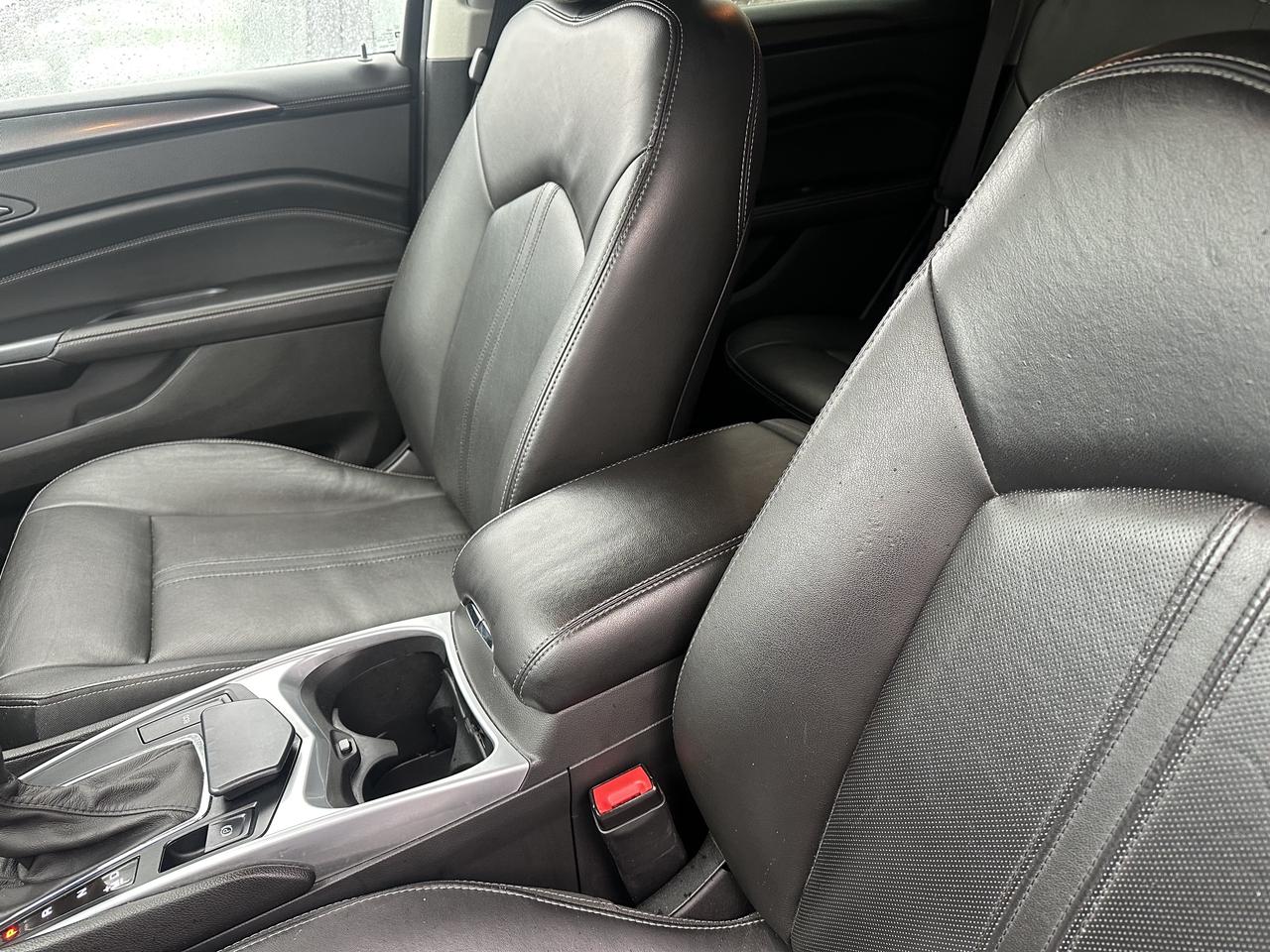 2013 Cadillac SRX LEATHER Photo