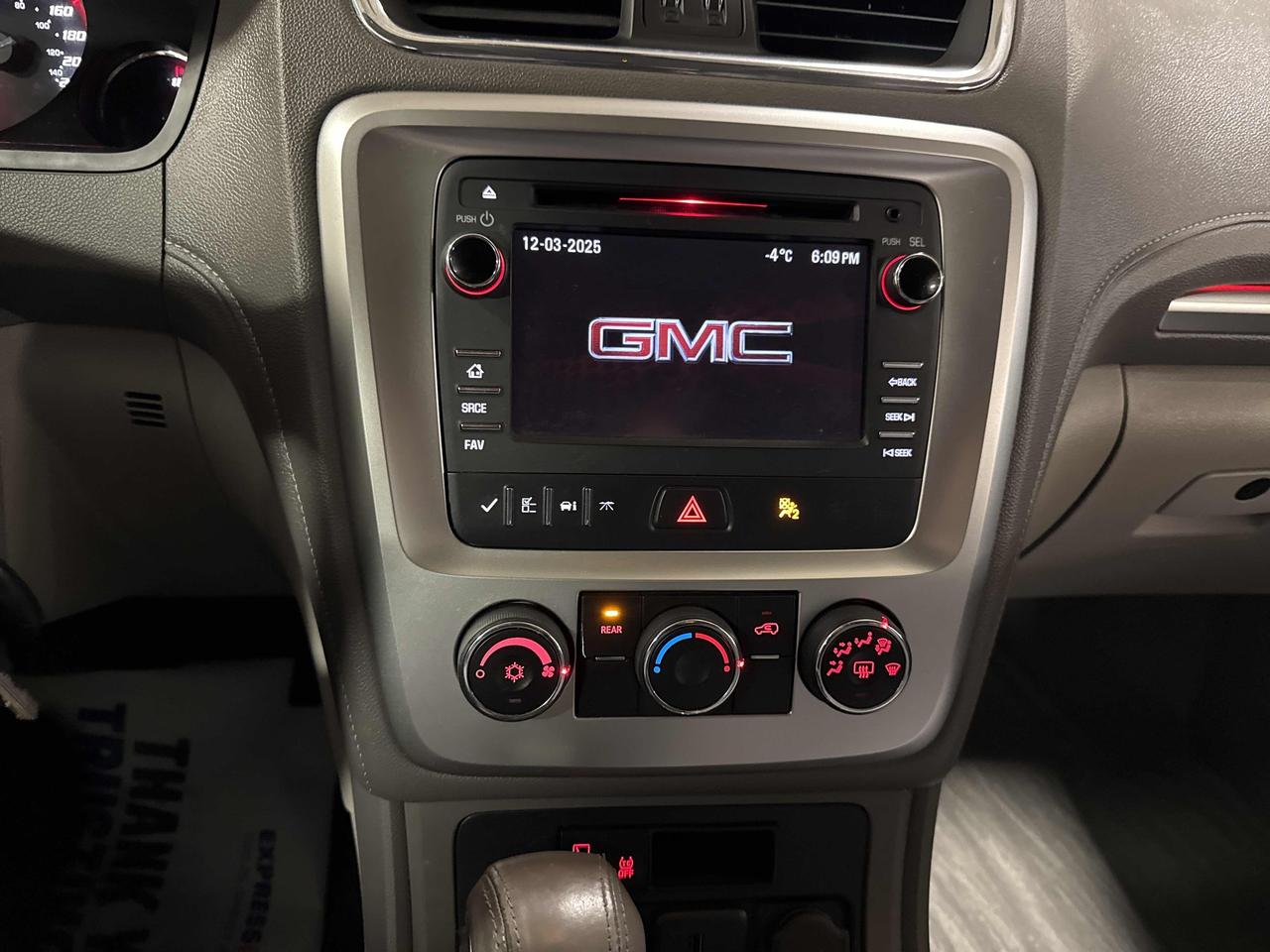 2015 GMC Acadia SLE1 Photo
