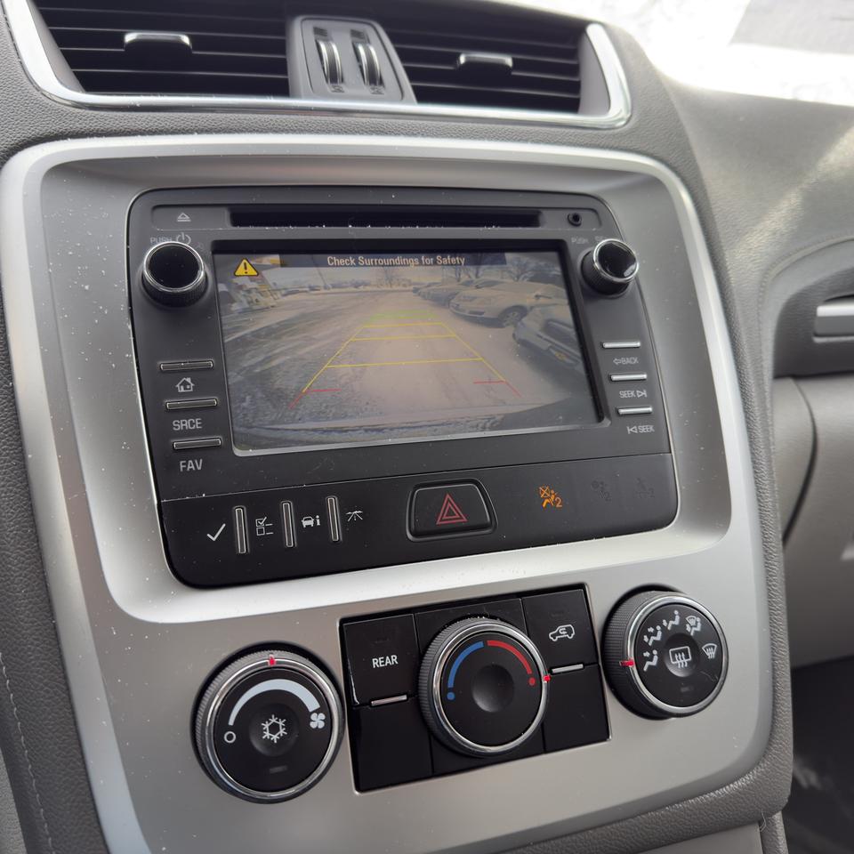 2015 GMC Acadia SLE1 Photo