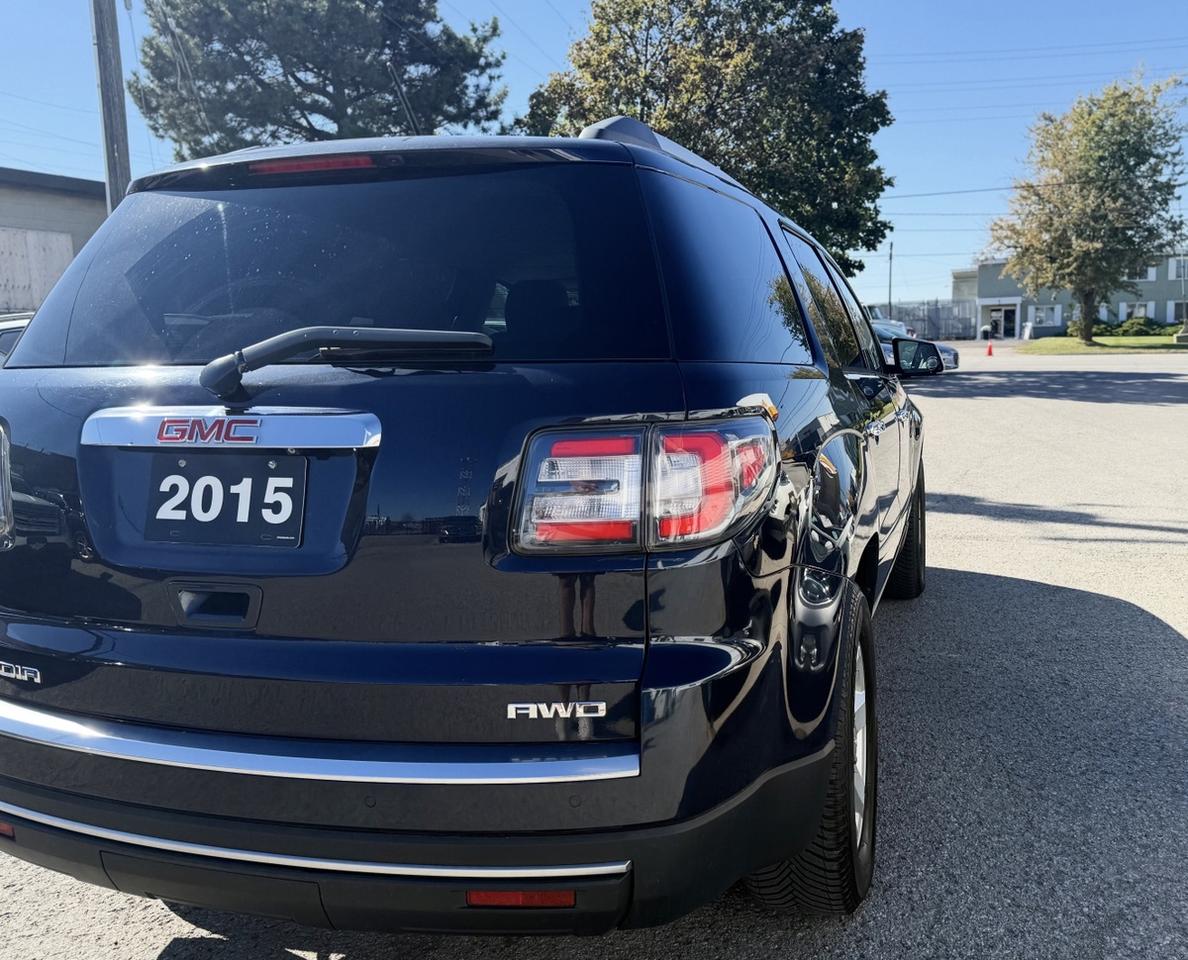 2015 GMC Acadia SLE1 - ONE OWNER VEHICLE!! Photo
