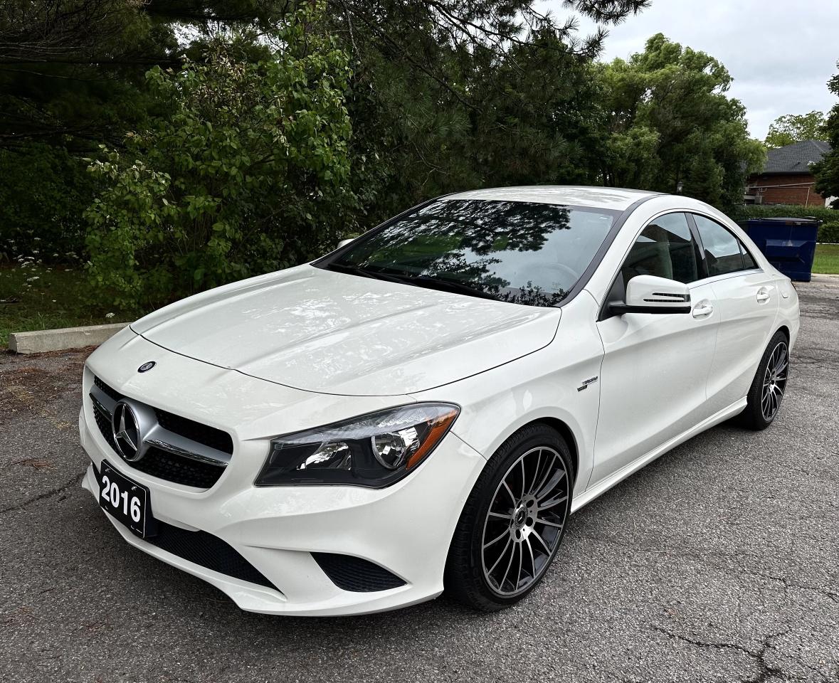 2016 Mercedes-Benz CLA250 4MATIC Photo