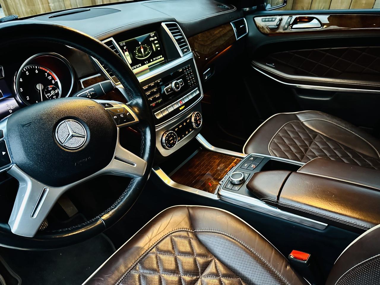 2014 Mercedes-Benz GL-550 AMG Photo