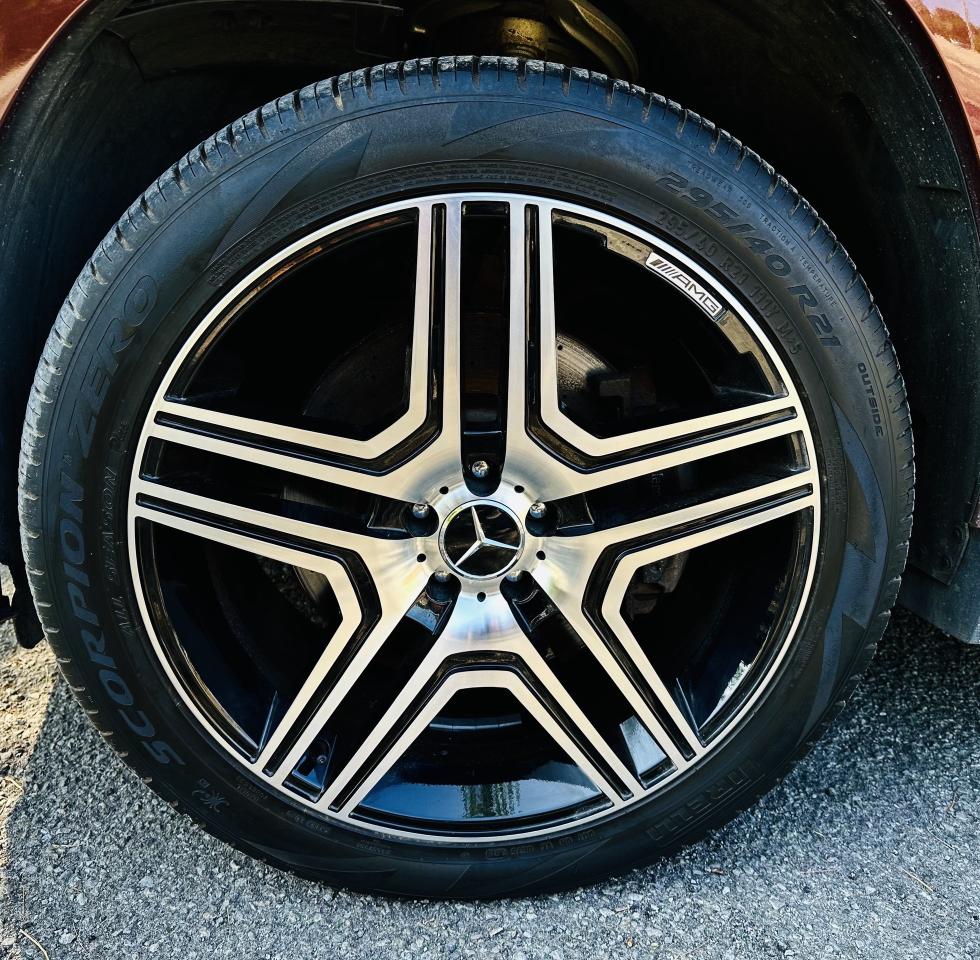 2014 Mercedes-Benz GL-550 AMG Photo