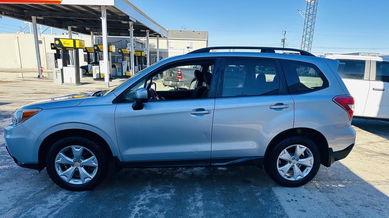 2015 Subaru Forester Limited Photo