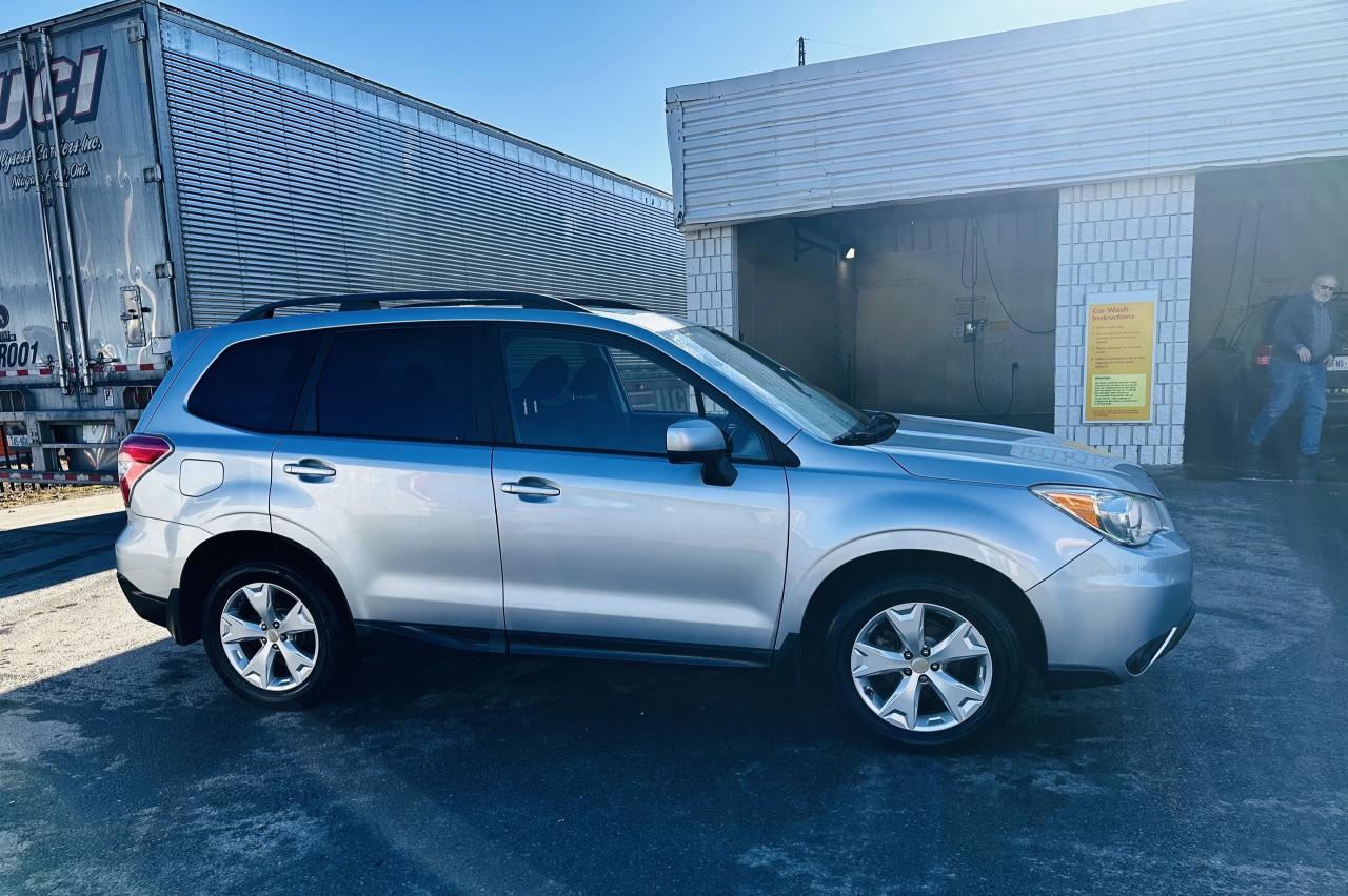2015 Subaru Forester Limited Photo