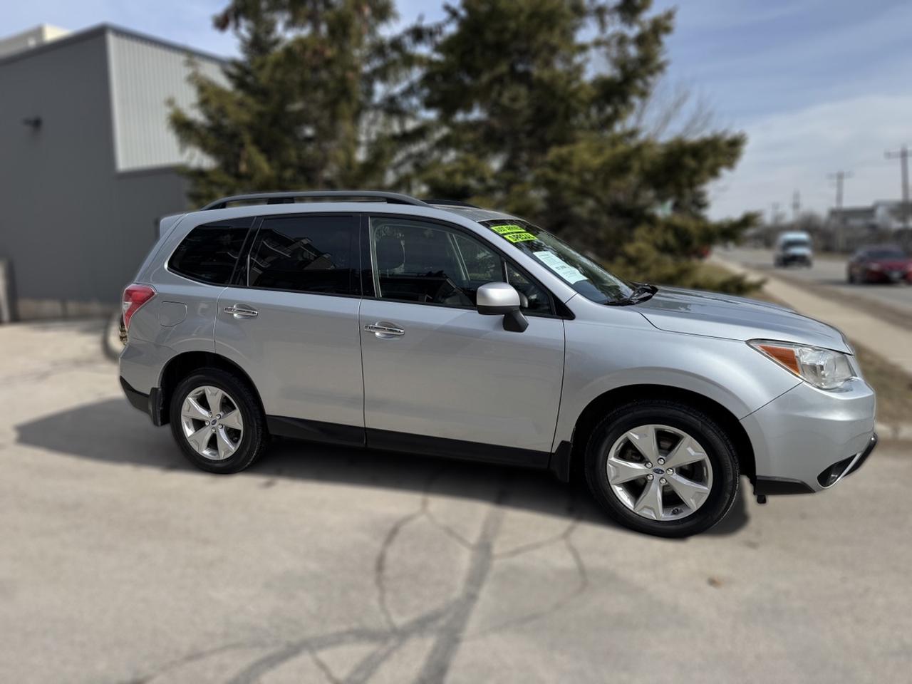 2015 Subaru Forester Limited - NO ACCIDENTS - ONE OWNER Photo