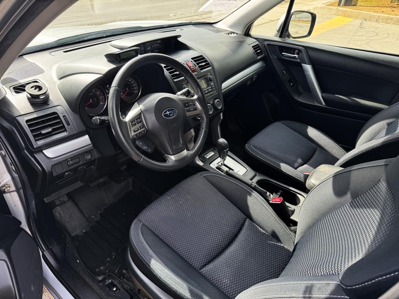 2015 Subaru Forester Limited - NO ACCIDENTS - ONE OWNER Photo