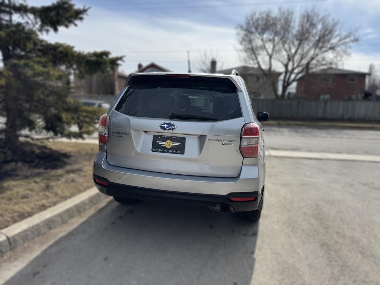 2015 Subaru Forester Limited - NO ACCIDENTS - ONE OWNER Photo