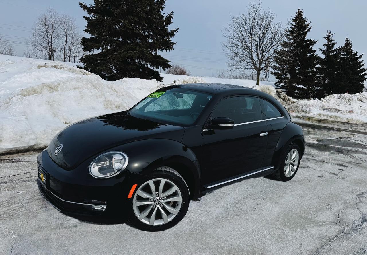 2013 Volkswagen Beetle  Photo