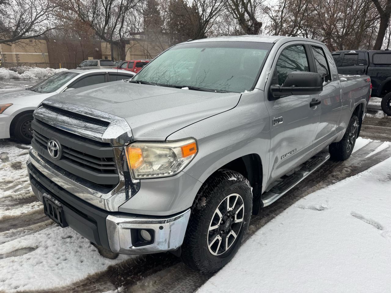 Used 2014 Toyota Tundra TRD 5.7L - 4X4 for sale in Scarborough, ON