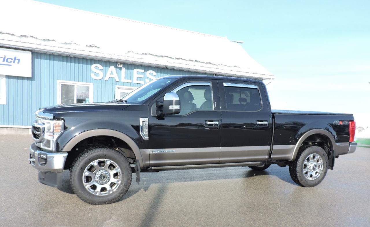 2022 Ford SUPER DUTY F-250 SRW LARIAT Diesel 4X4 Leather New Tires 114000 KM Photo