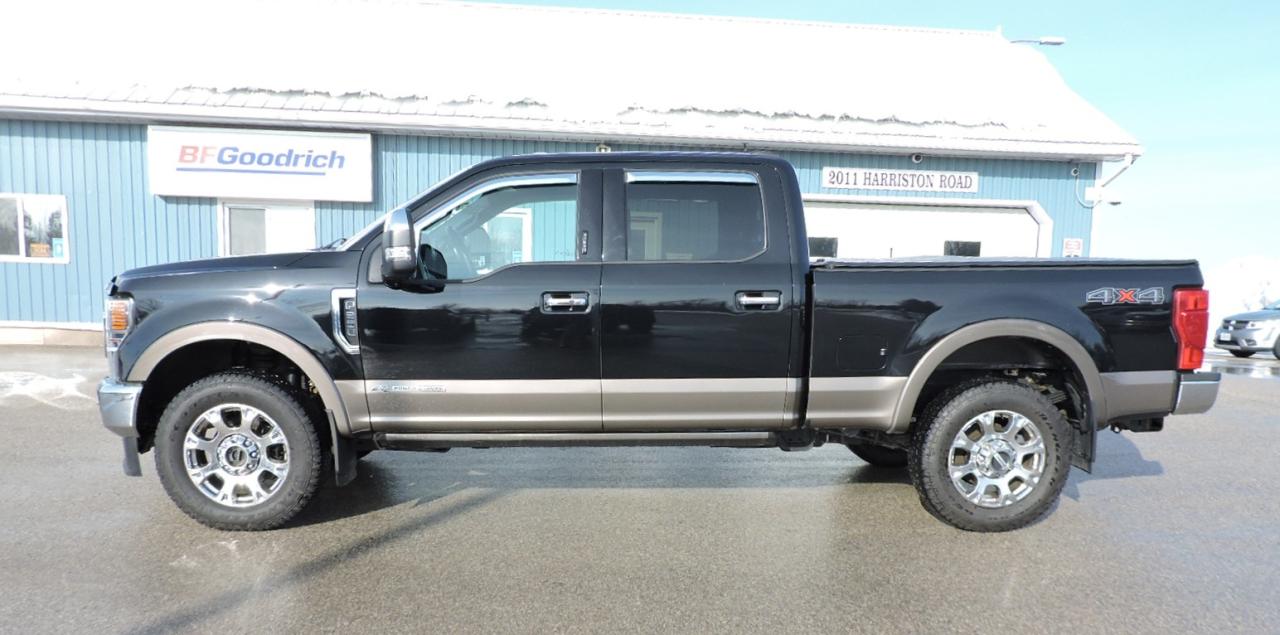 2022 Ford SUPER DUTY F-250 SRW LARIAT Diesel 4X4 Leather New Tires 114000 KM Photo