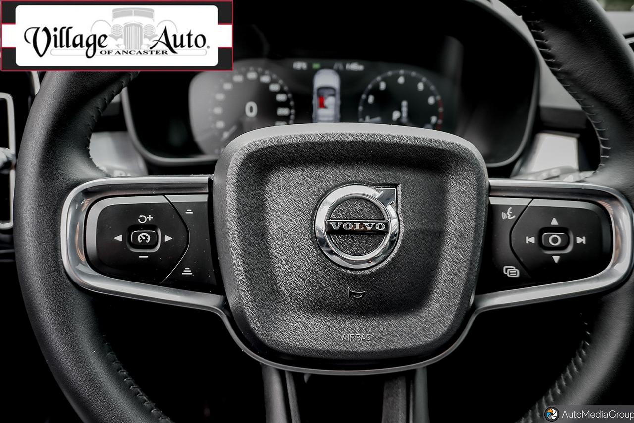 2019 Volvo XC40 T5 AWD Momentum - Photo #19