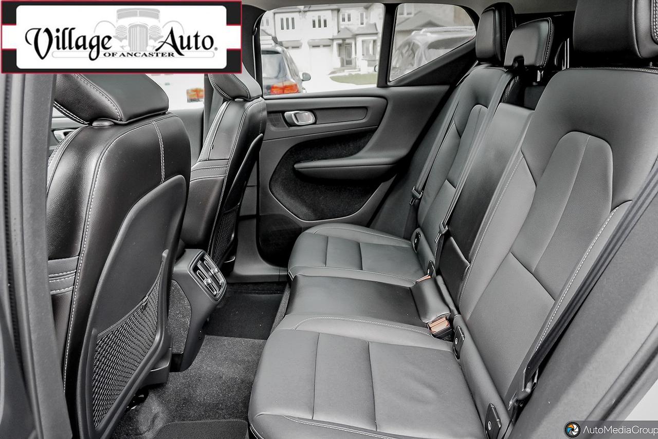 2019 Volvo XC40 T5 AWD Momentum - Photo #13