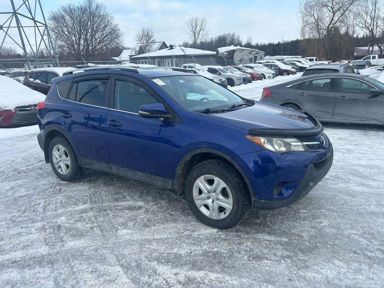 2015 Toyota RAV4 LE Photo