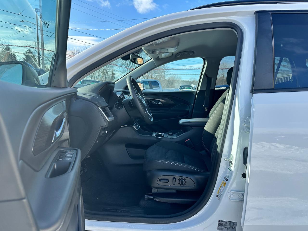 2023 GMC Terrain SLE AWD Elevation HTD-Cloth RemStart PowerGate XM Photo