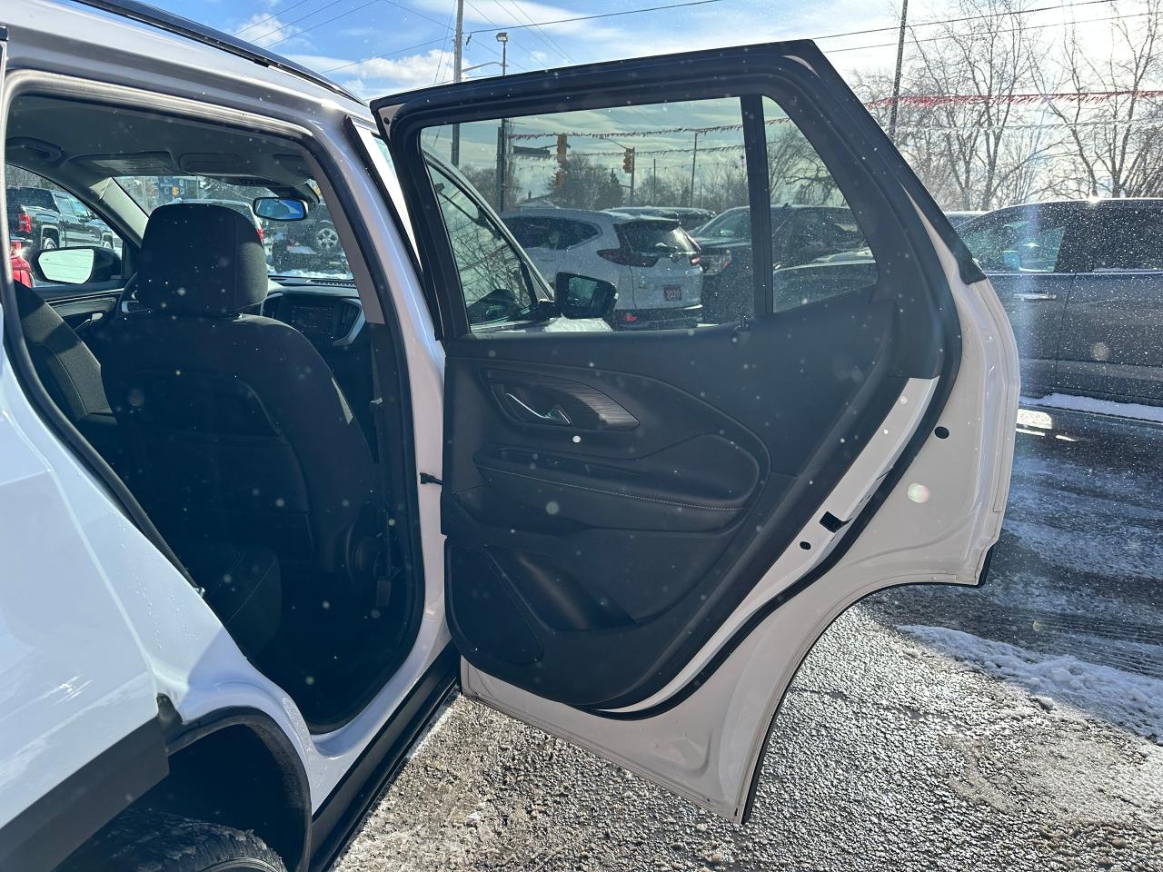 2023 GMC Terrain SLE AWD Elevation HTD-Cloth RemStart PowerGate XM Photo