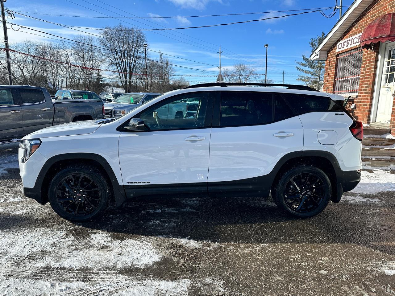 2023 GMC Terrain SLE AWD Elevation HTD-Cloth RemStart PowerGate XM Photo2