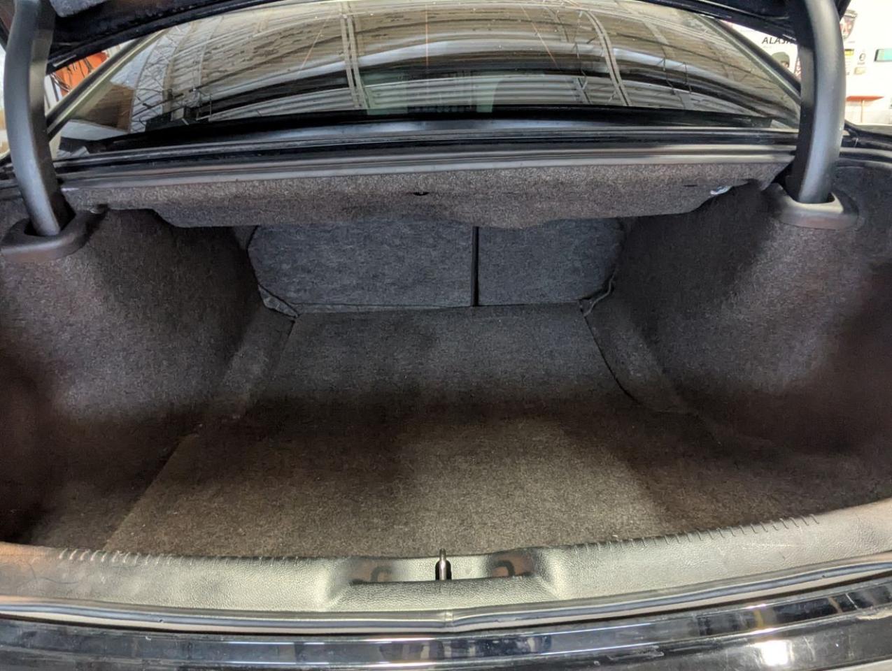 2017 Chrysler 300 Touring WITH PANARAMIC SUNROOF!! Photo