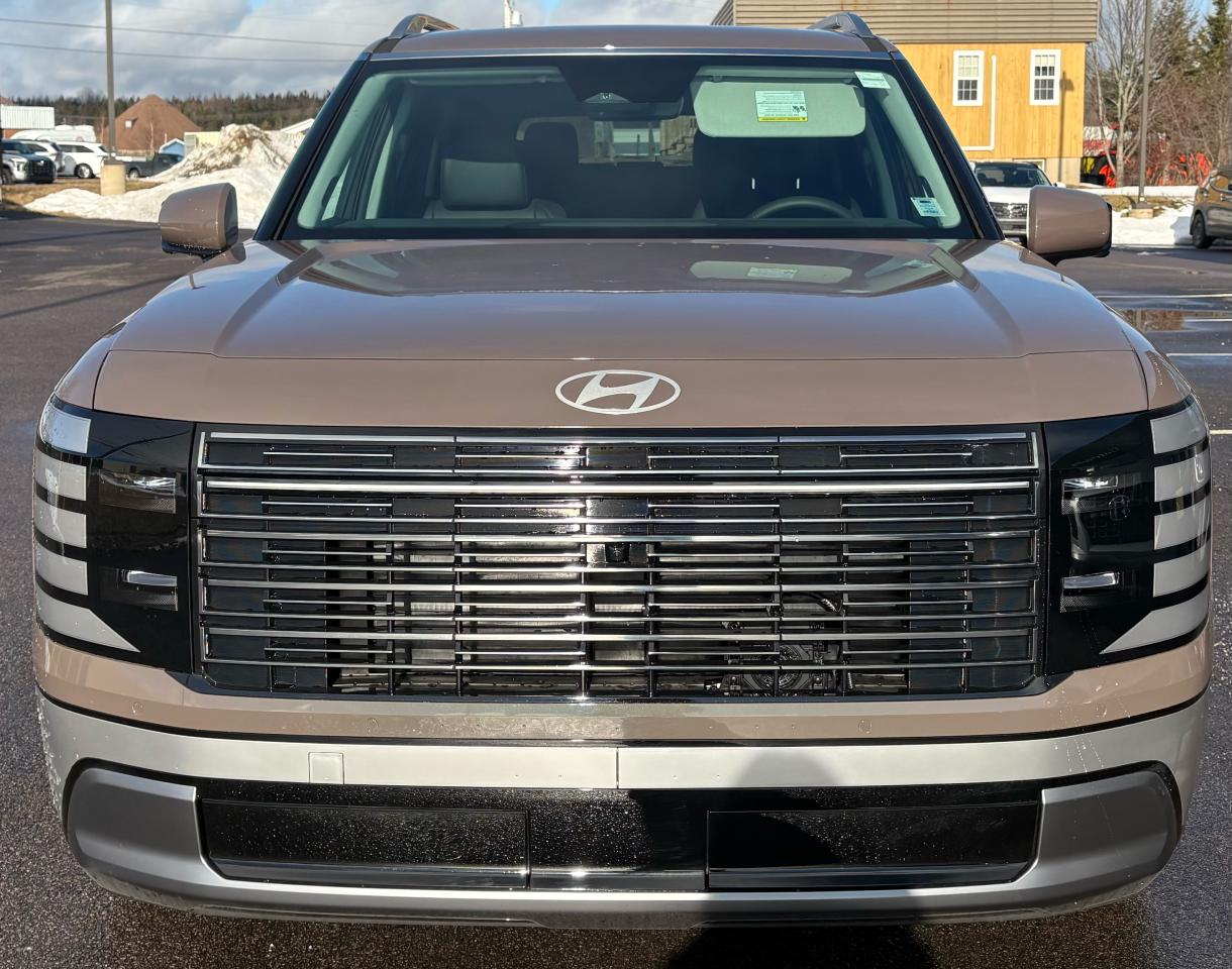 2026 Hyundai PALISADE LUXURY HEV 7 7 PASSENGERS Photo