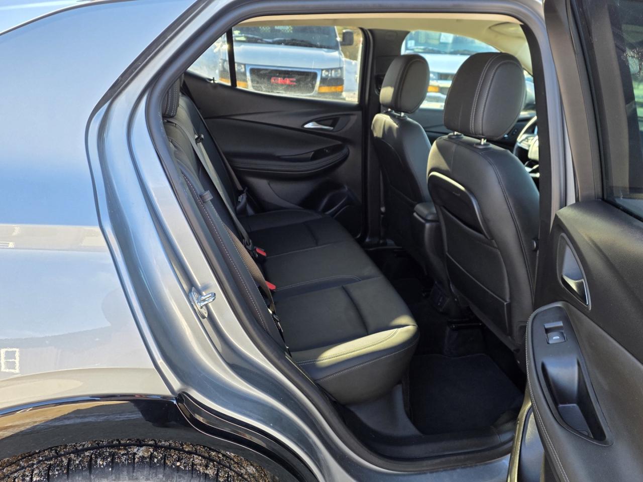 2024 Buick Encore GX Sport Touring AWD ,Remote Start Photo