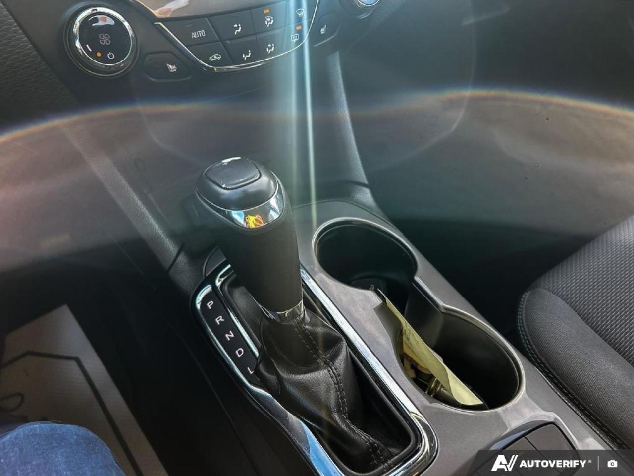 2019 Chevrolet Cruze LT / NO ACCIDENTS / HTD SEATS / BLUETOOTH / CRUISE Photo