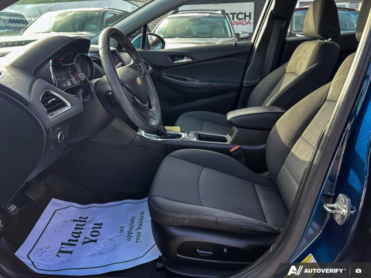 2019 Chevrolet Cruze LT / NO ACCIDENTS / HTD SEATS / BLUETOOTH / CRUISE Photo