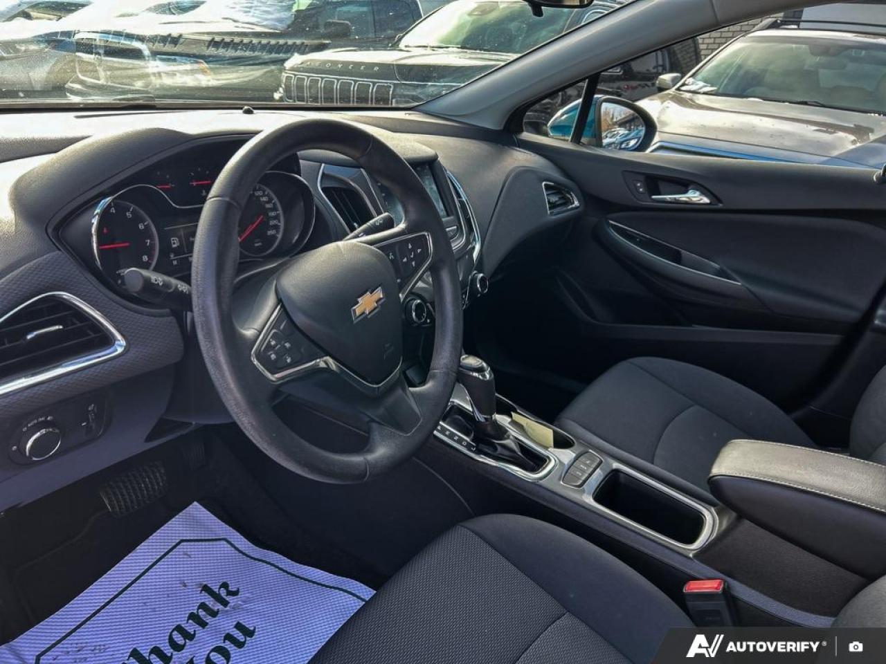 2019 Chevrolet Cruze LT / NO ACCIDENTS / HTD SEATS / BLUETOOTH / CRUISE Photo