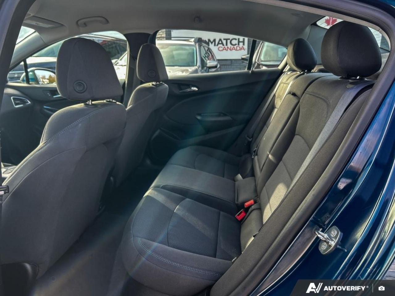 2019 Chevrolet Cruze LT / NO ACCIDENTS / HTD SEATS / BLUETOOTH / CRUISE Photo
