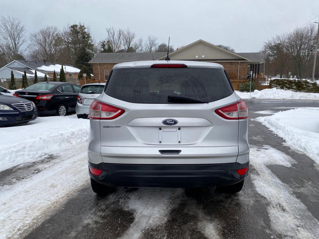 2013 Ford Escape S Photo