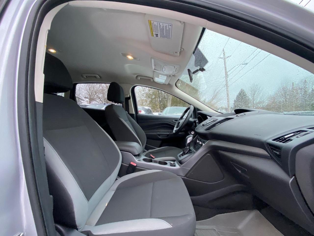 2013 Ford Escape S Photo