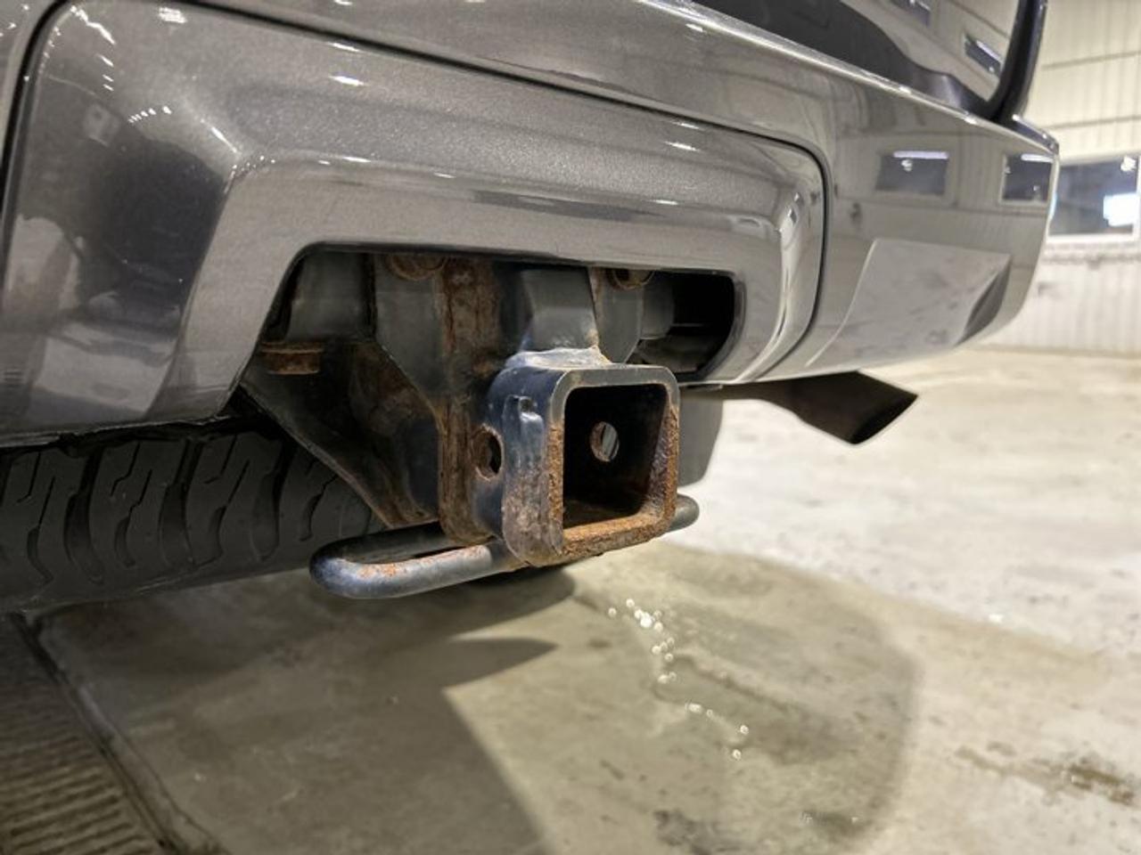 2022 Toyota 4Runner SR5 Premium 4WD | Leather Seats | 7 Passenger | One Owner | No accidents Photo