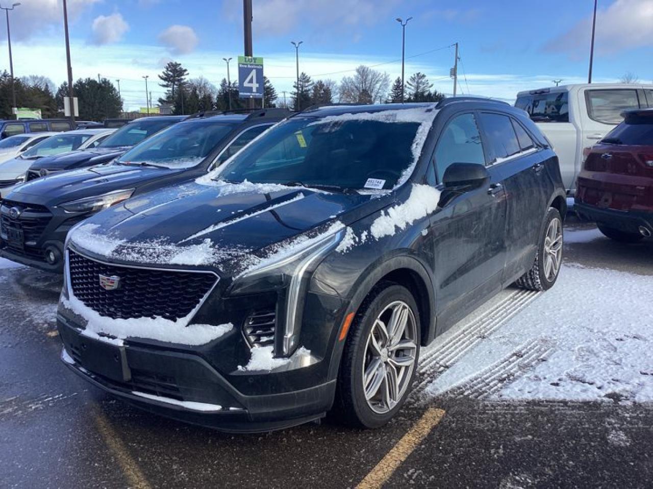 2019 Cadillac XT4 AWD Sport | Panoramic Roof | Remote Start | Leather Seats | Heated Seats Photo0