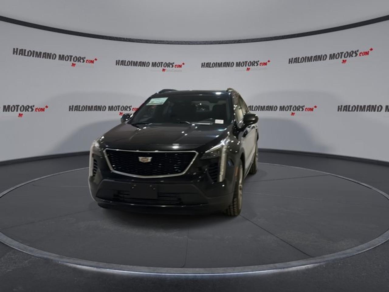 2019 Cadillac XT4 Sport AWD | Panoramic Roof | Leather |NO accidents Photo2